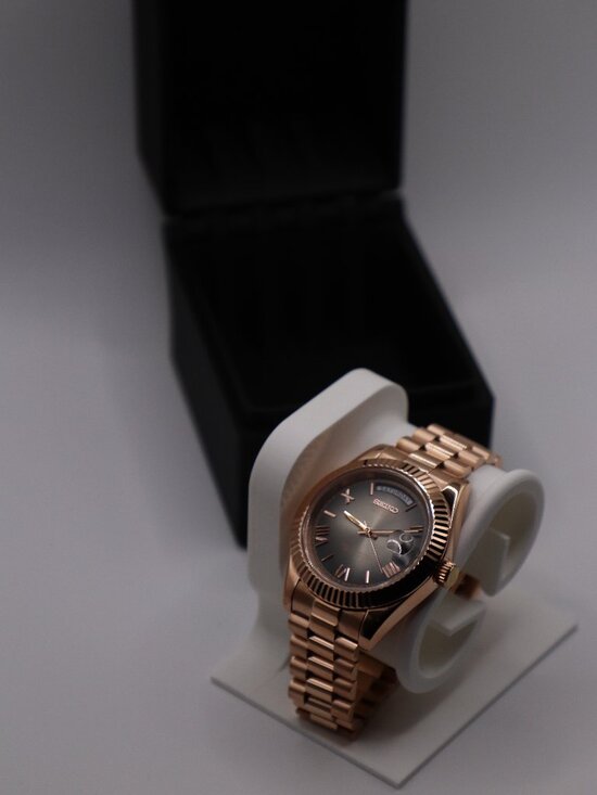 🌹 Rose Gold Seiko Mod Day-Date | Grey Ombre Dial | Automatic | 40mm 🌹 - Picture 2 of 7